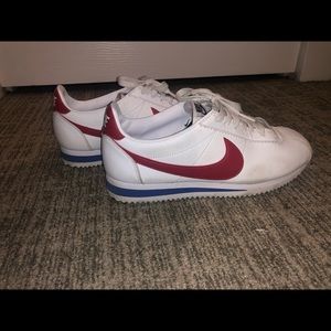 Women’s Nike Cortez (size 8)